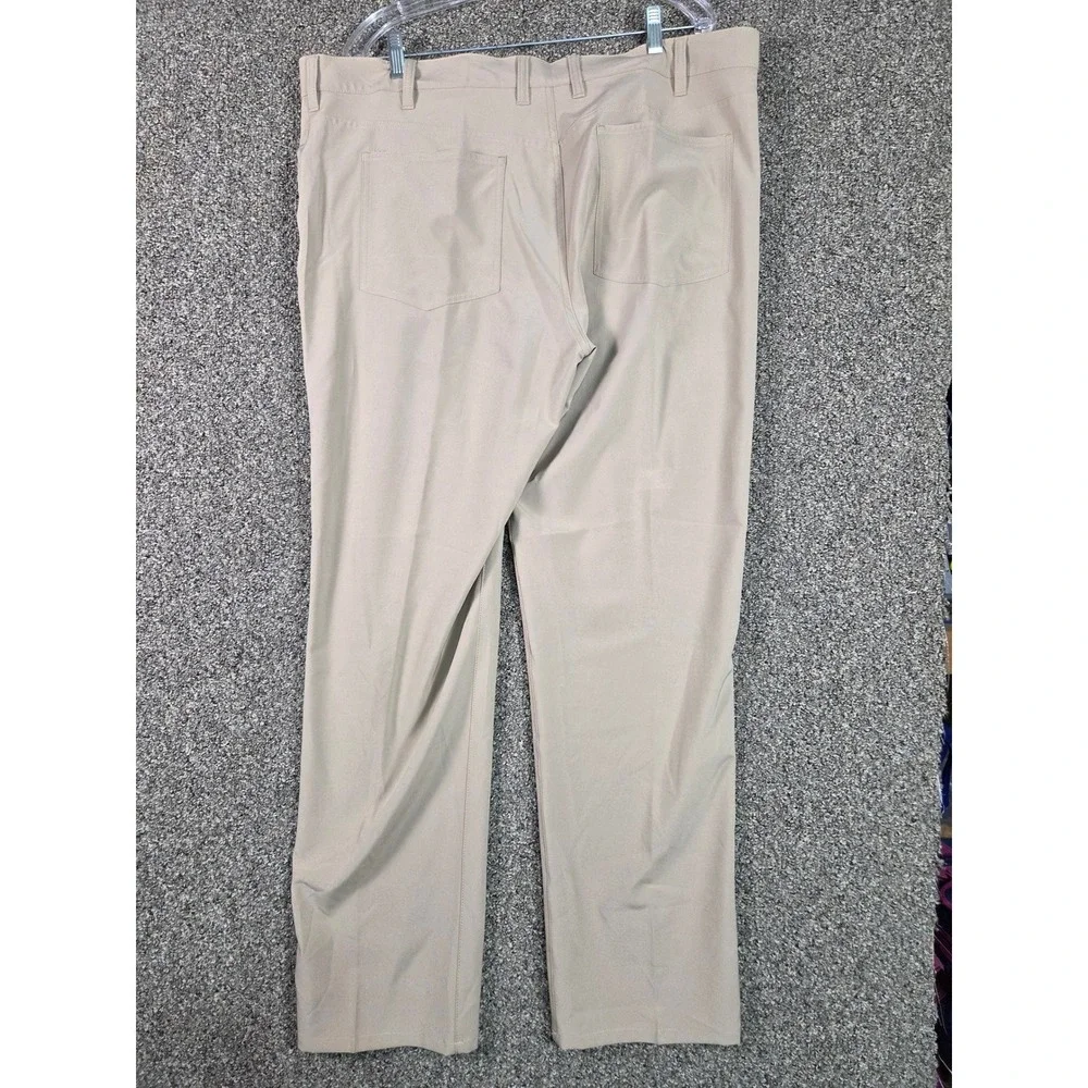 Ben Hogan Performance Golf Pants Mens 40x32 Tan Khaki Stretch Flat Front WT4870